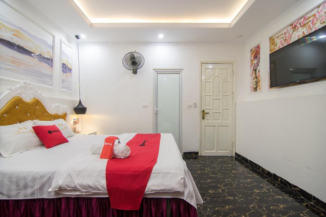 Khách sạn tình yêu Reddoorz Near Truong Chinh Street 3*